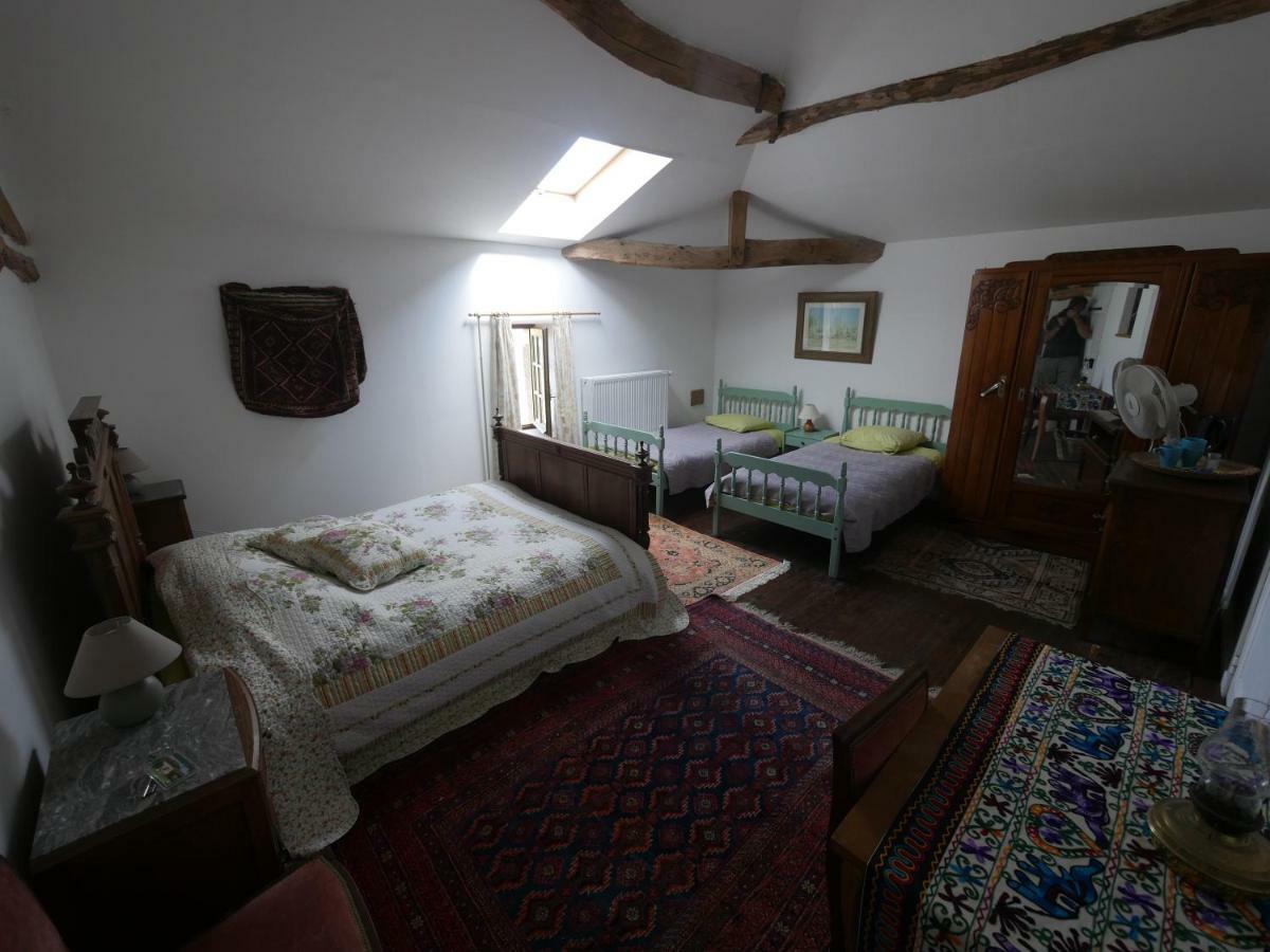 Les Trois Chenes Bed and Breakfast Videix Εξωτερικό φωτογραφία